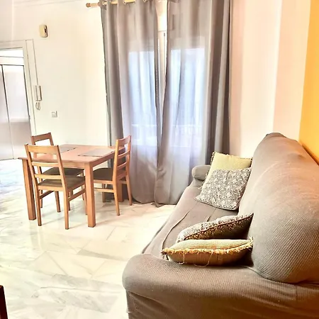 2 Min Centro Y Playa Calle Independencia Fuengirola