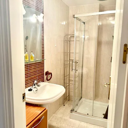 2 Min Centro Y Playa Calle Independencia *